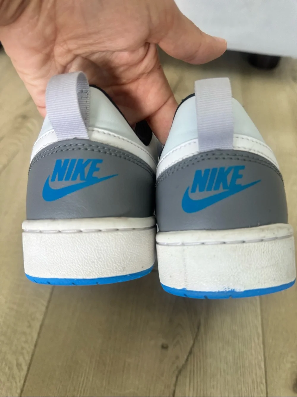 Nike Big Kids Court Borough Recraft Sz 6Y